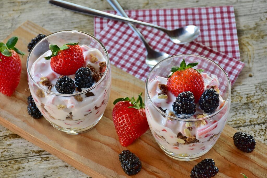 strawberry dessert, strawberries, blackberries, dessert, yogurt, cream, sweet dish, cute, yummy, meal, gourmet, kitchen, red, fruit, dairy product, milk, healthy, food, enjoyment, berry, decoration, dessert, dessert, dessert, dessert, yogurt, yogurt, yogurt, yogurt, yogurt, kitchen, kitchen, milk, food, food, food, food